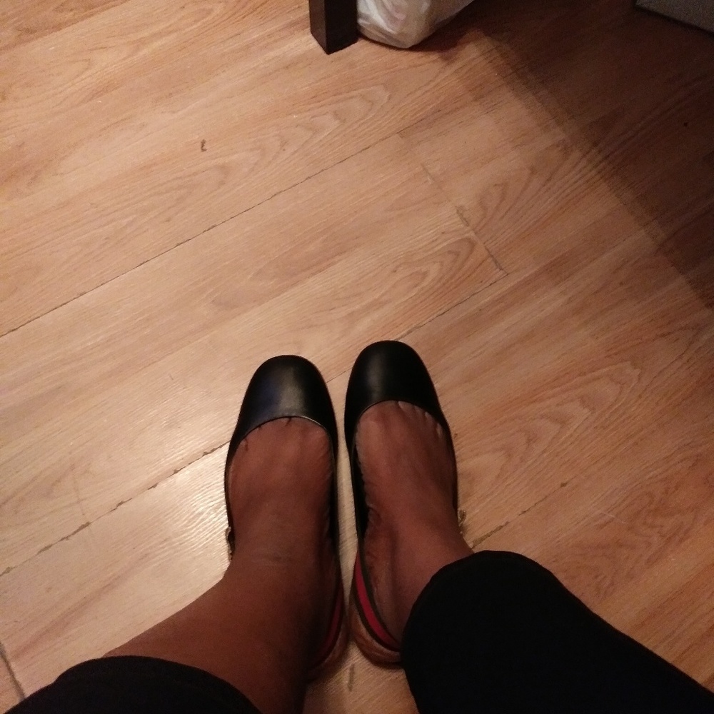 Authentic Gucci sling back flats - Picture 4 of 4